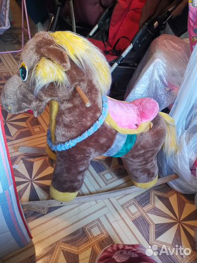 Детская лошадка качалка