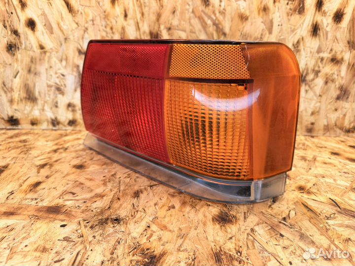 Фонарь ваз 2115 правый новый