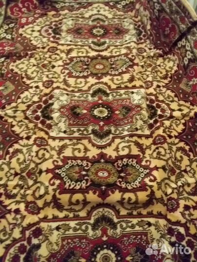 Продаю 100 шерстяной ковер 2х3