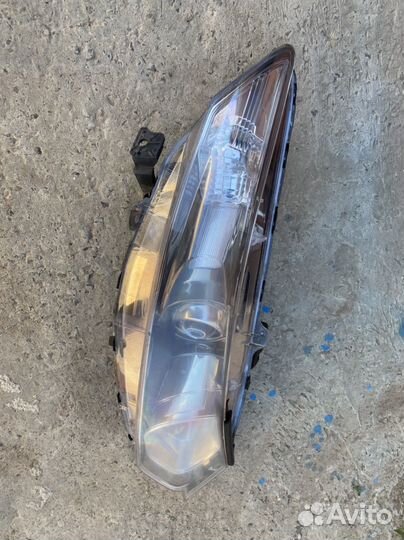 Фары на honda accord 8 левый и правый