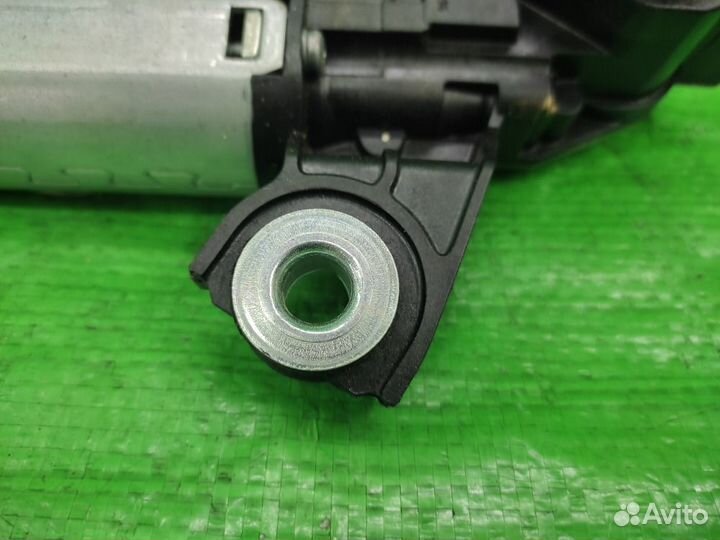 Мотор стеклоочистителя зад. Volkswagen Tiguan