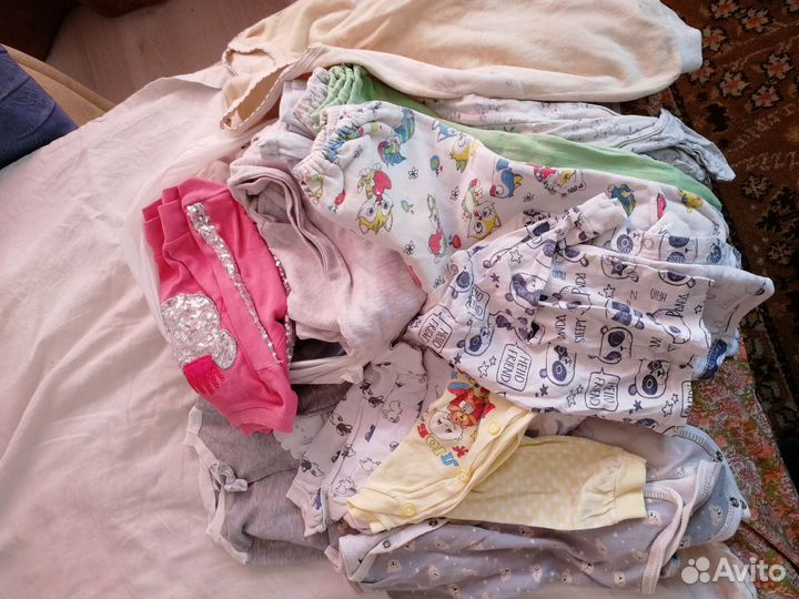 Ползунки и распашонки пакетом