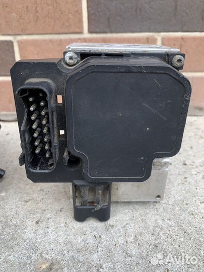 Блок абс бмв е39,е38 540i 740i