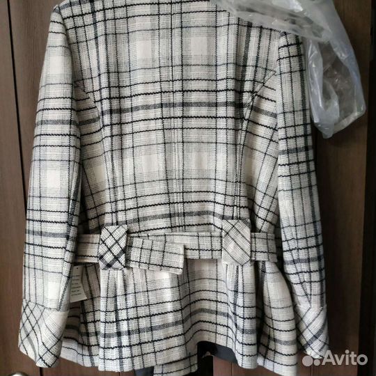 Пальто женское демисезонное 52