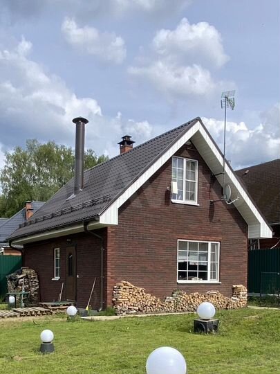 Дом 200 м² на участке 15 сот.