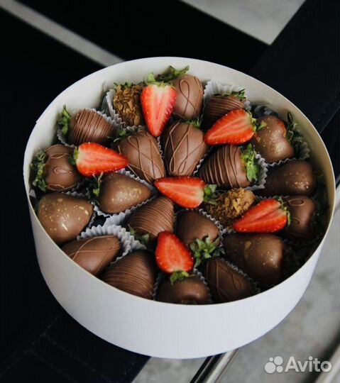 Клубника в шоколаде подарки
