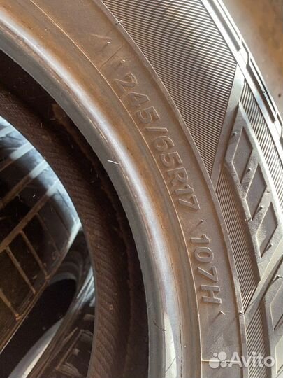 Hankook Dynapro HP2 RA33 245/65 R17