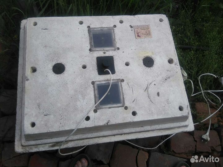 Инкубатор для яиц бу