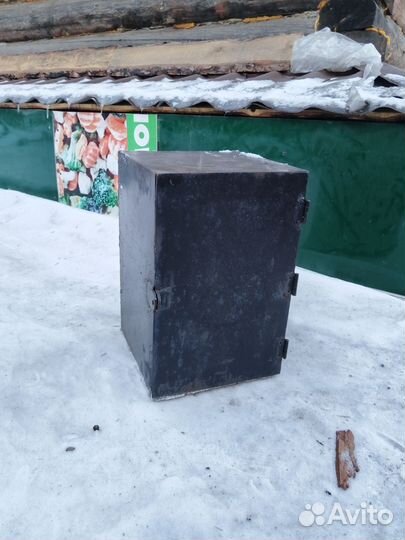 Оружейный сейф для пистолета