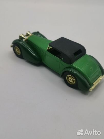 Модель автомобиля yesteryear y-17