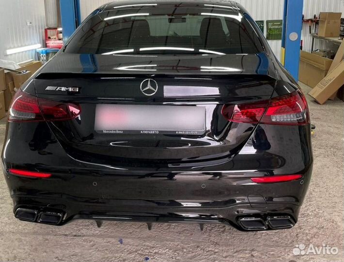 Диффузор Mercedes E-class w213 63s AMG черный+