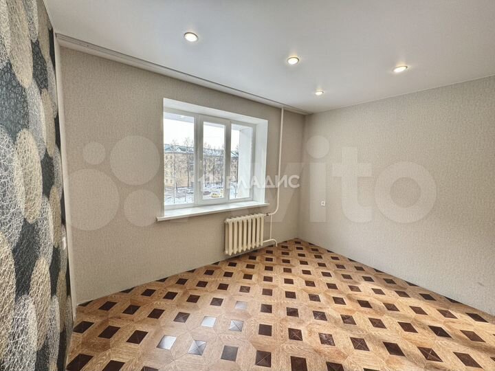 2-к. квартира, 72,6 м², 4/10 эт.