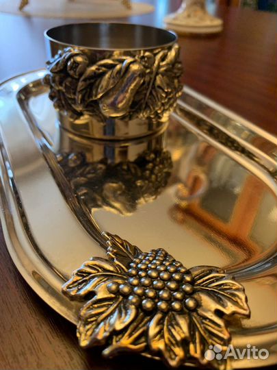 Поднос, ваза