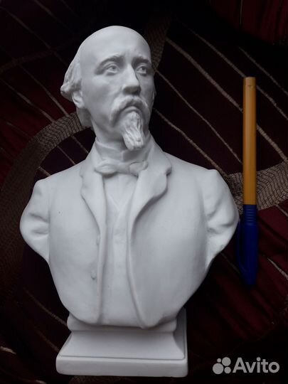 Статуэтка бюст Пушкин Некрасов