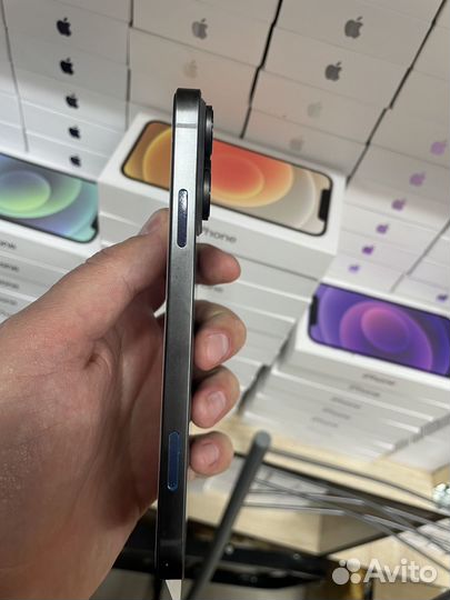 Телефон iPhone xr в корпусе 15 pro 128 gb