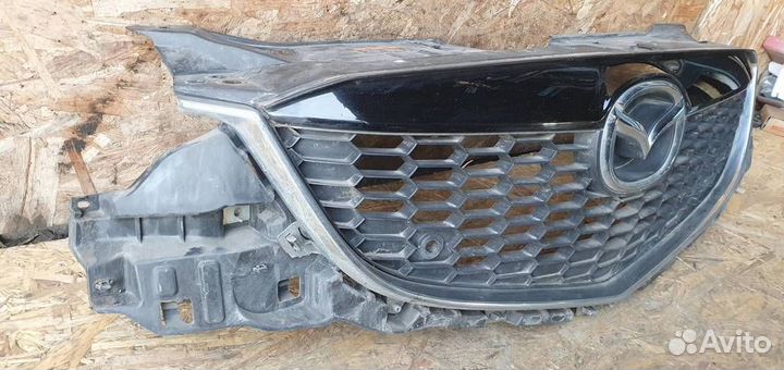 Решетка радиатора Mazda CX 5 2012-2017