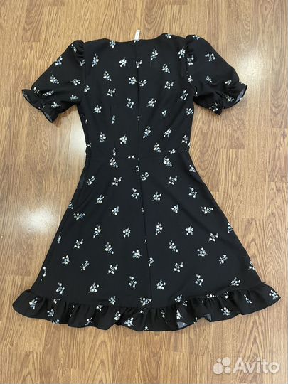 Платье женское в цветочек