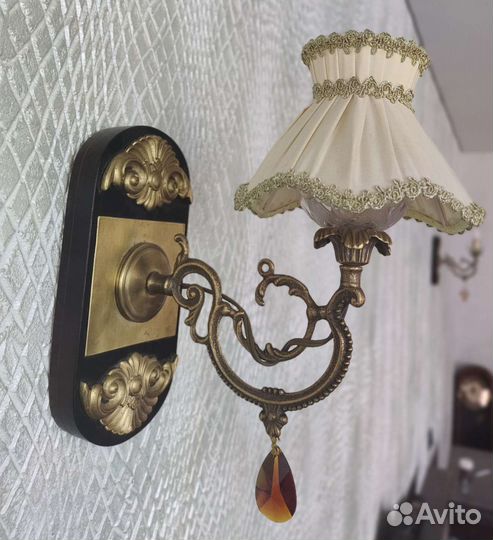 Светильник настенный