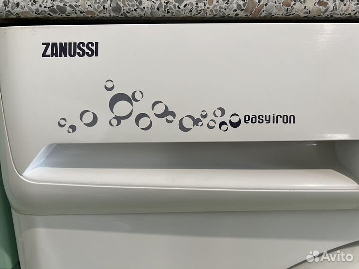 Стиральная машина на запчасти zanussi