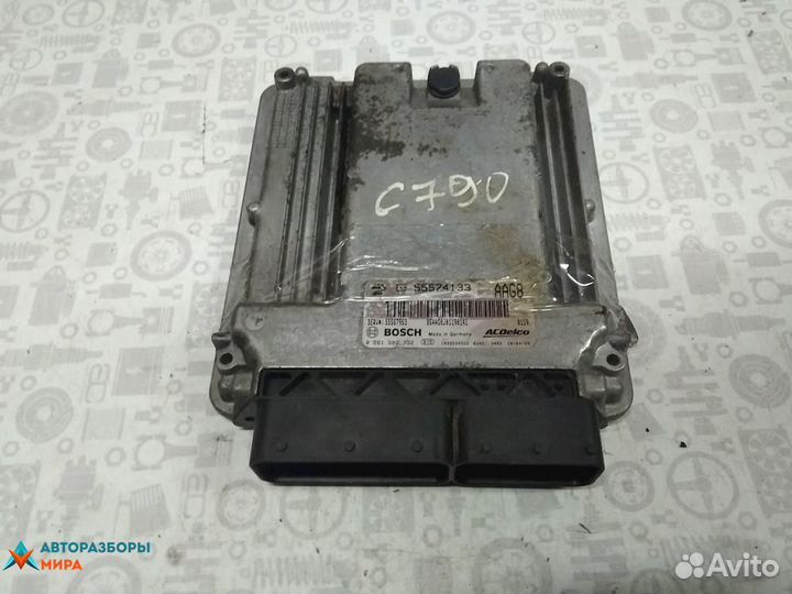 Блок управления двигателем Opel Insignia (A) 2010