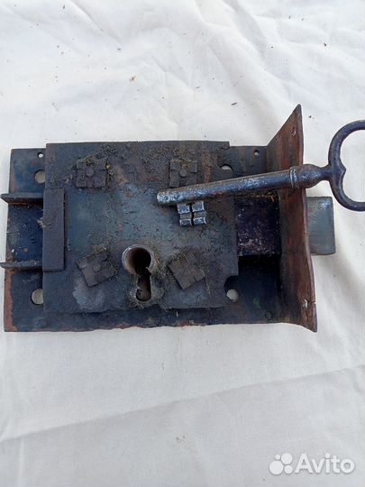 Замок старинный