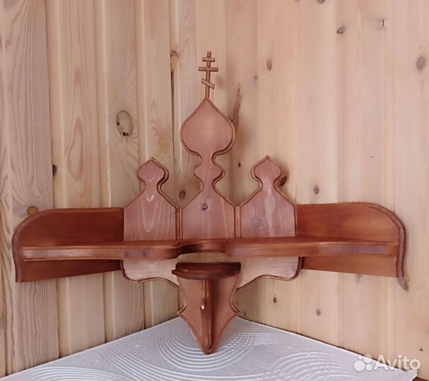 Угловой иконостас