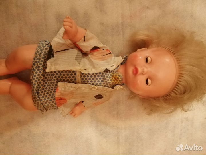 Кукла пластмассовая