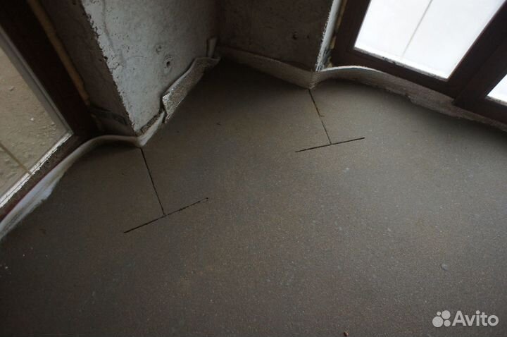 Полусухая стяжка пола за 1 день под ключ