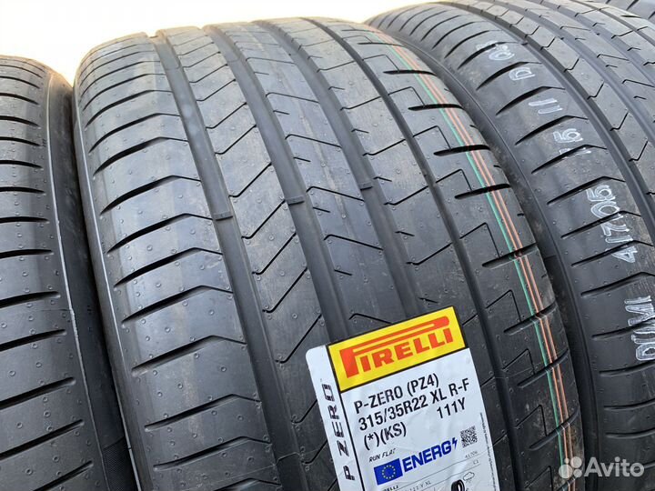 Pirelli P Zero PZ4 275/40 R22 и 315/35 R22