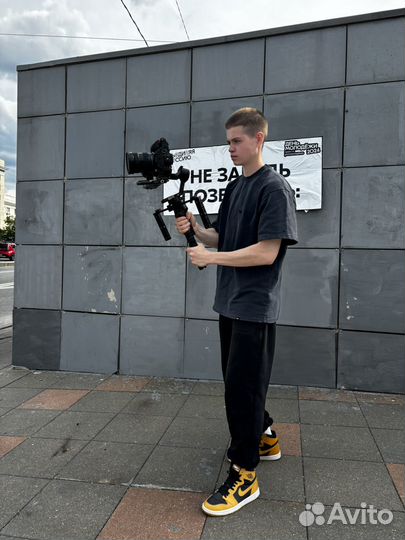 Рилсмейкер, видеограф, монтажер