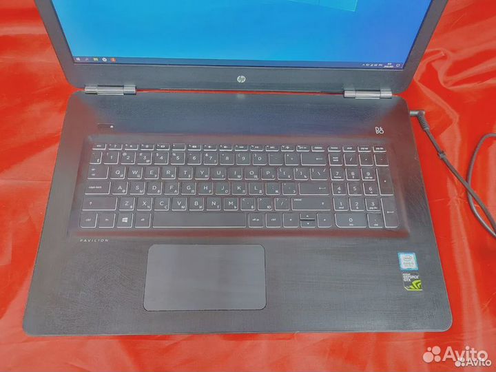 Ноутбук игровой HP I5/8GB/GTX1050TI 4GB