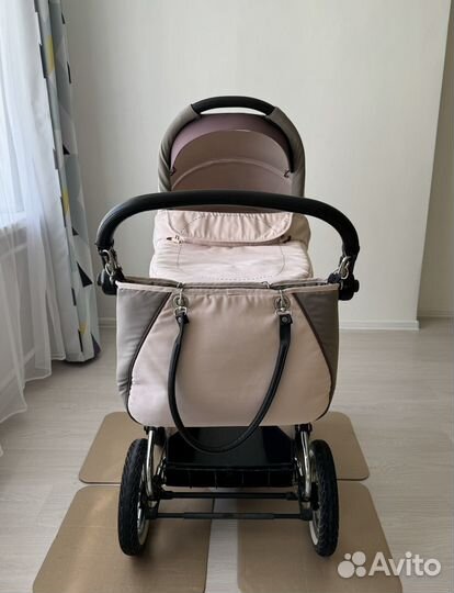 Люлька с поворотными колесами Navington Caravel