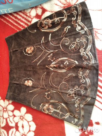 Женская одежда (платье, юбка, блузка)