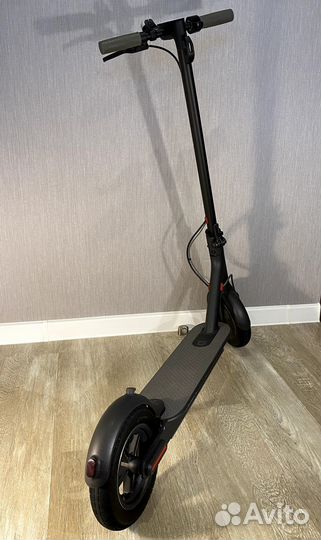 Электросамокат Xiaomi Mijia M365