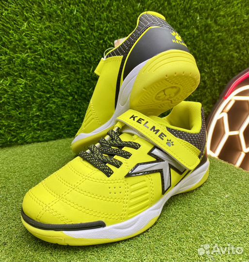 Бутсы футбольные для зала Kelme (р. 28-34)