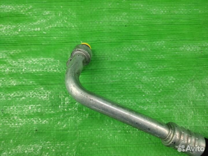 Трубка кондиционера 7L6820744AA VW Touareg 02-10