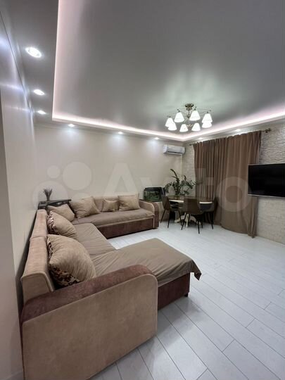 3-к. квартира, 100 м², 4/10 эт.