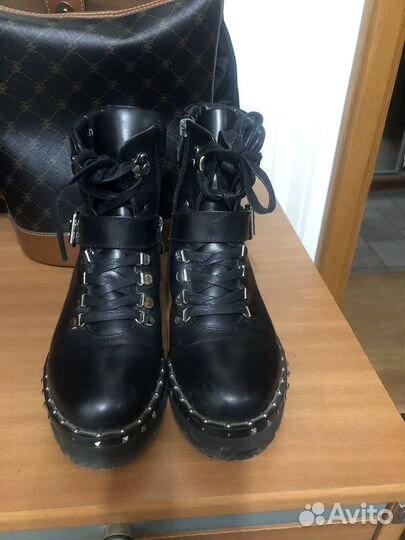 Ботинки женские демисезонные 36 размер