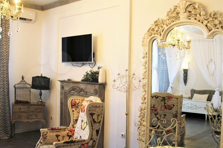 Квартира-студия, 42 м², 4/14 эт.