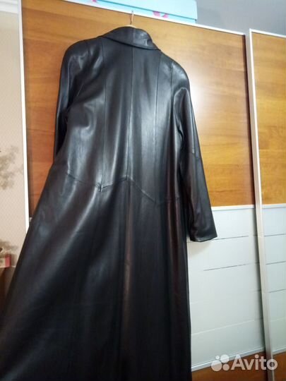 Плащ кожаный