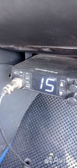 Автомобильная рация с антенной