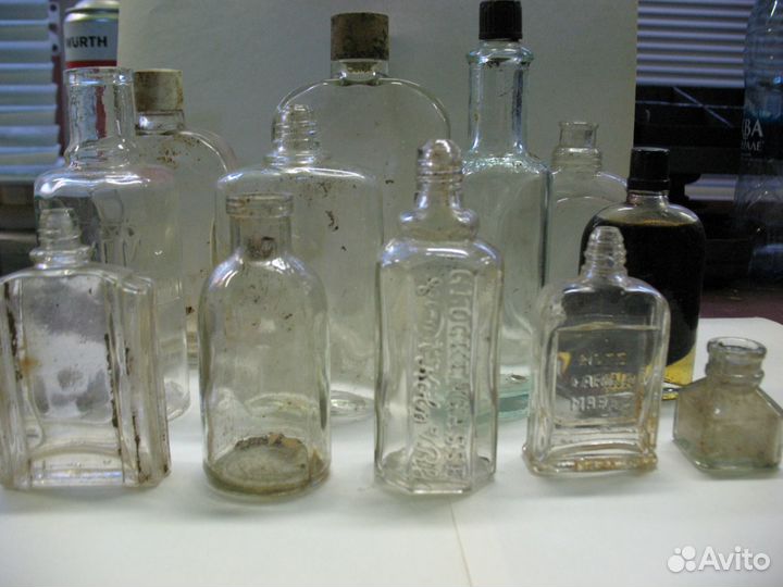 Стеклянные бутыльки №-3