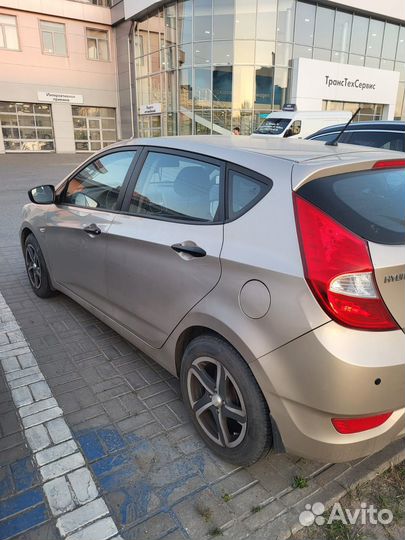 Hyundai Solaris 1.6 AT, 2012, 57 500 км