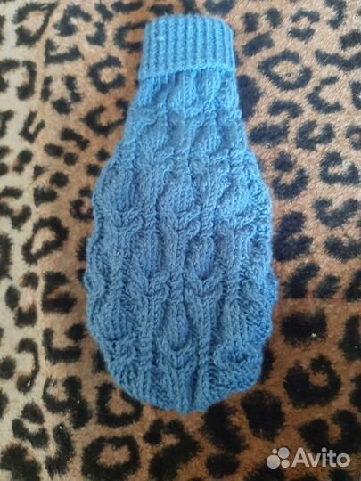 Вязаный комбинезон для собаки мелкой породы