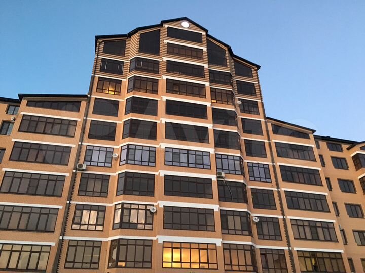 5-к. квартира, 200 м², 6/7 эт.