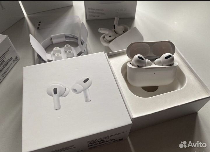 Airpods Pro с шумоподавлением