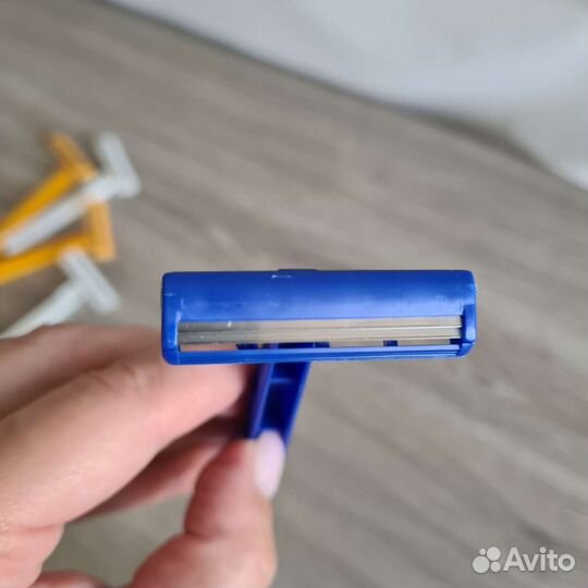Бритвы одноразовые (цена за 5 штук )