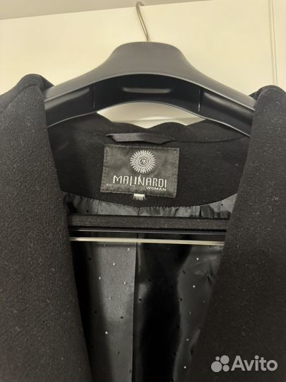 Пальто черное 44