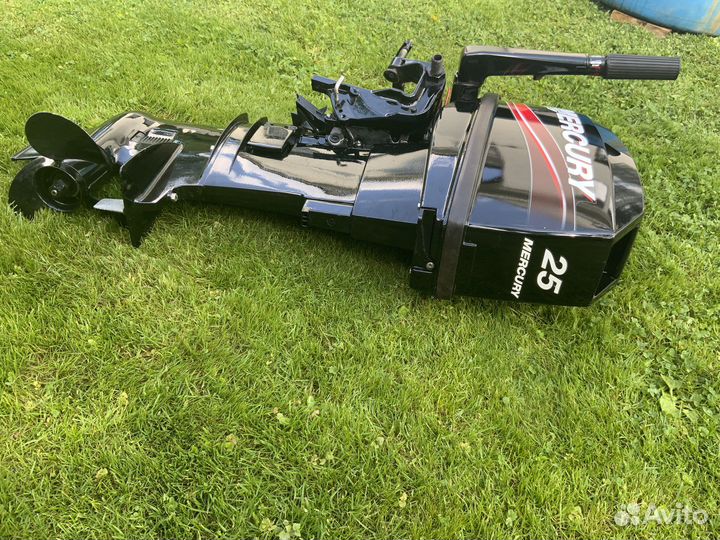Лодочный мотор mercury 25