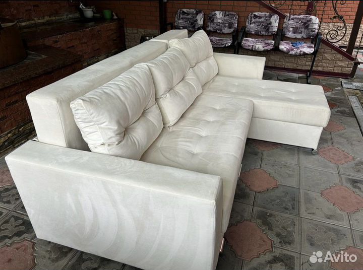 Диван угловой #1362